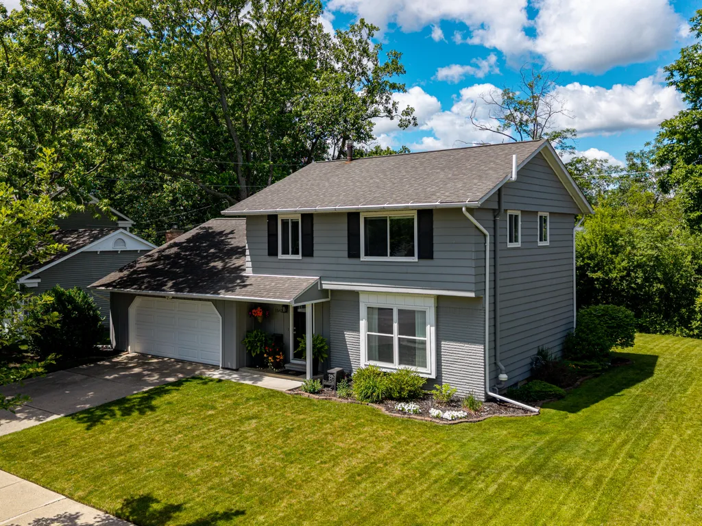 1542 Dicken Drive Ann Arbor City MI 48103