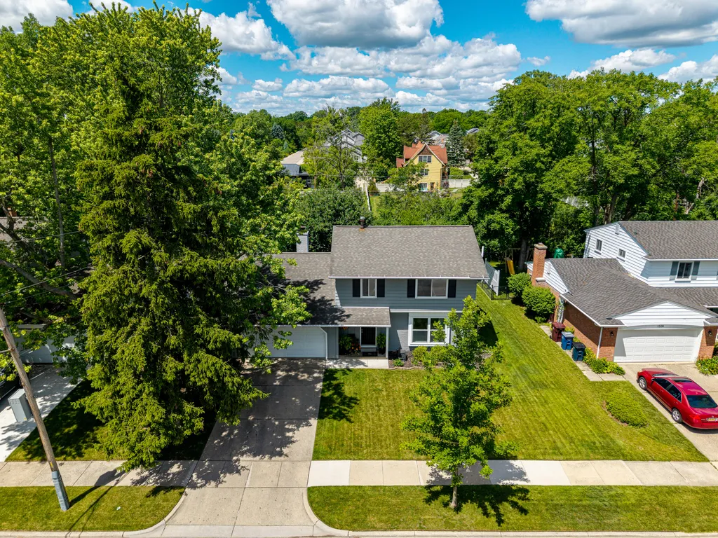 1542 Dicken Drive Ann Arbor City MI 48103