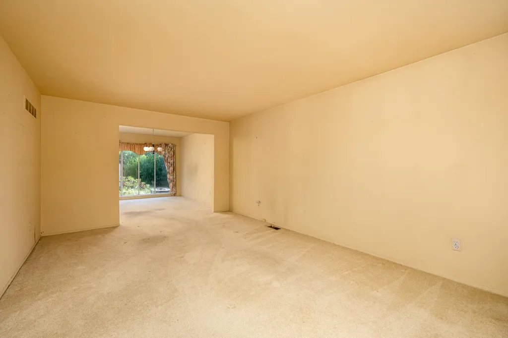 45692 Holmes Drive Canton Charter Township MI 48187