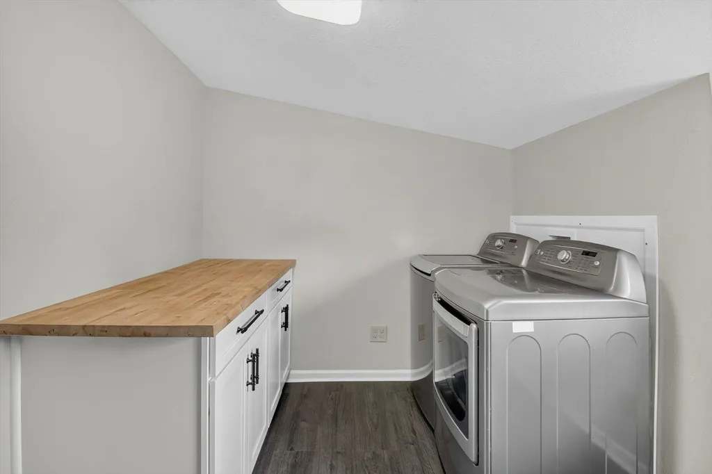 245 E South Street Hillsdale City MI 49242