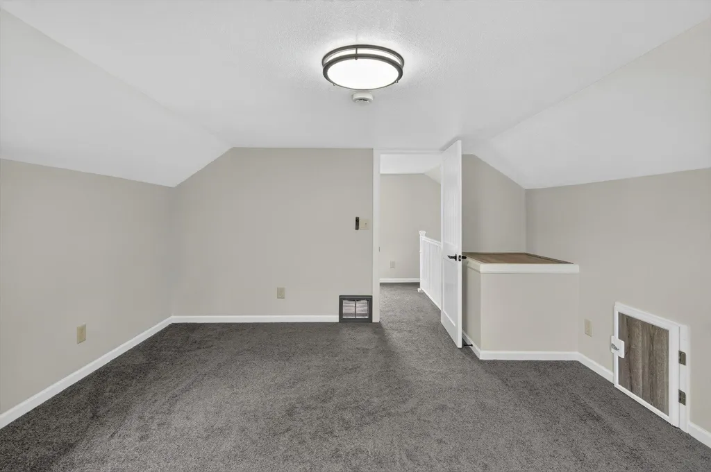 245 E South Street Hillsdale City MI 49242