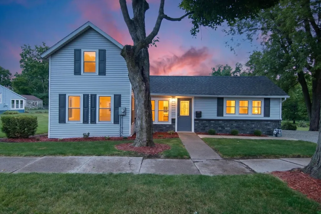 245 E South Street Hillsdale City MI 49242