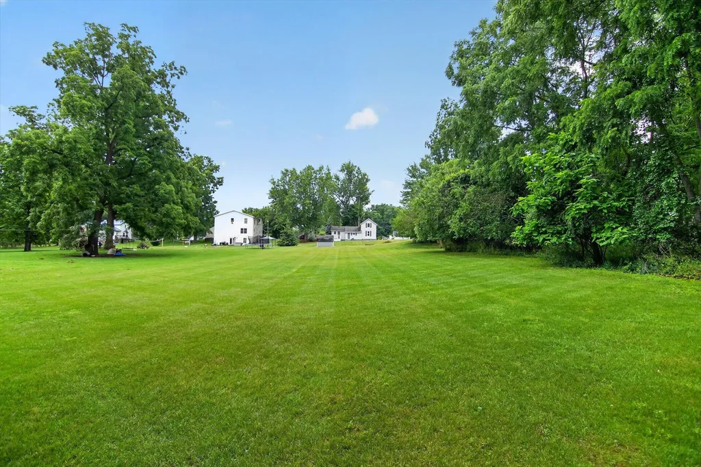 245 E South Street Hillsdale City MI 49242