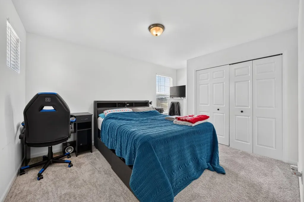 51681 Maple Leaf Drive Unknown City MI 48042