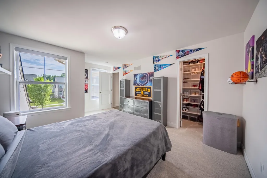 3206 Brackley Drive Ann Arbor City MI 48105