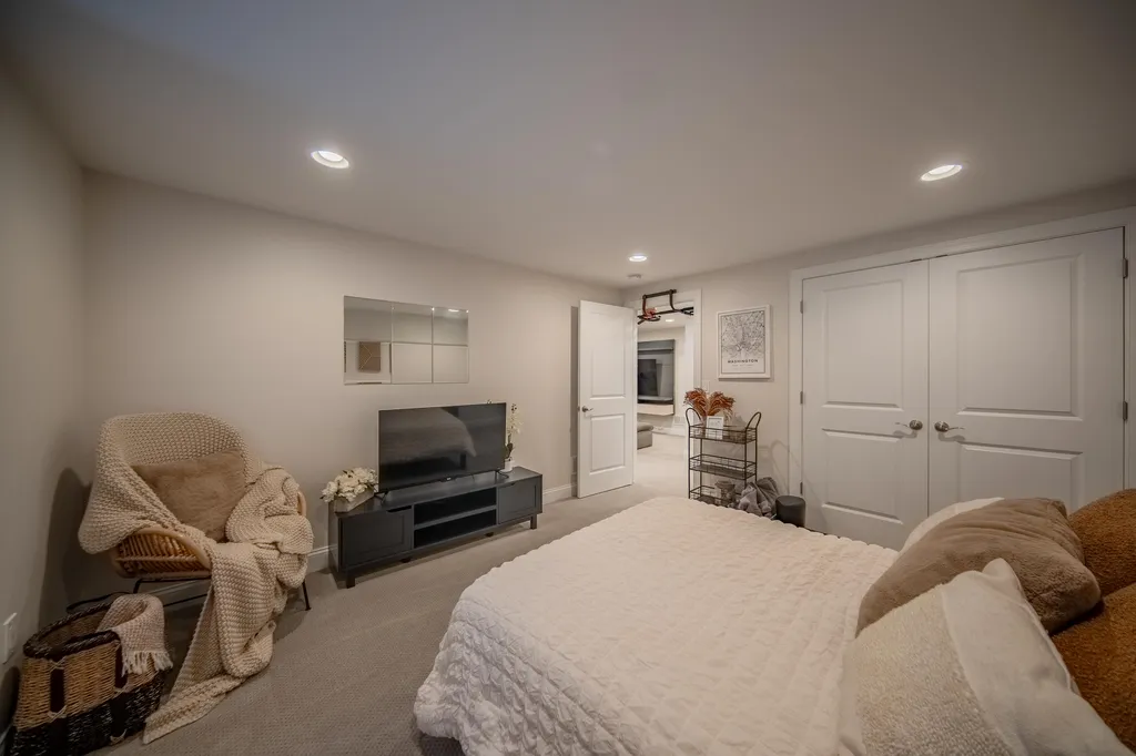 3206 Brackley Drive Ann Arbor City MI 48105