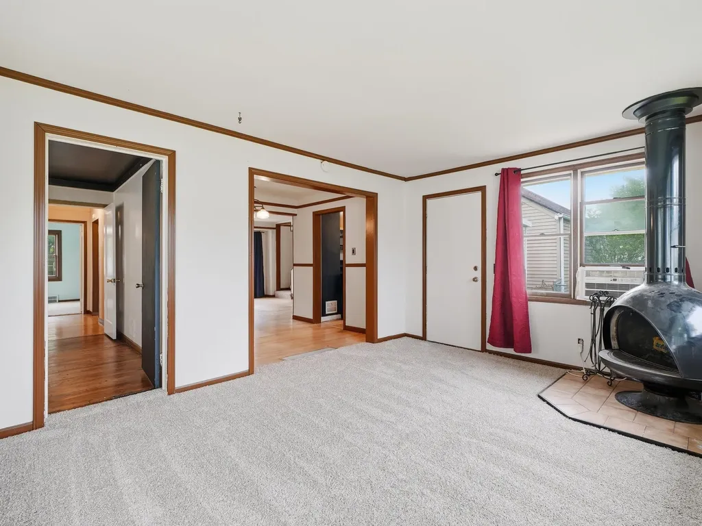 15943 Kinloch Street Redford Charter Township MI 48239
