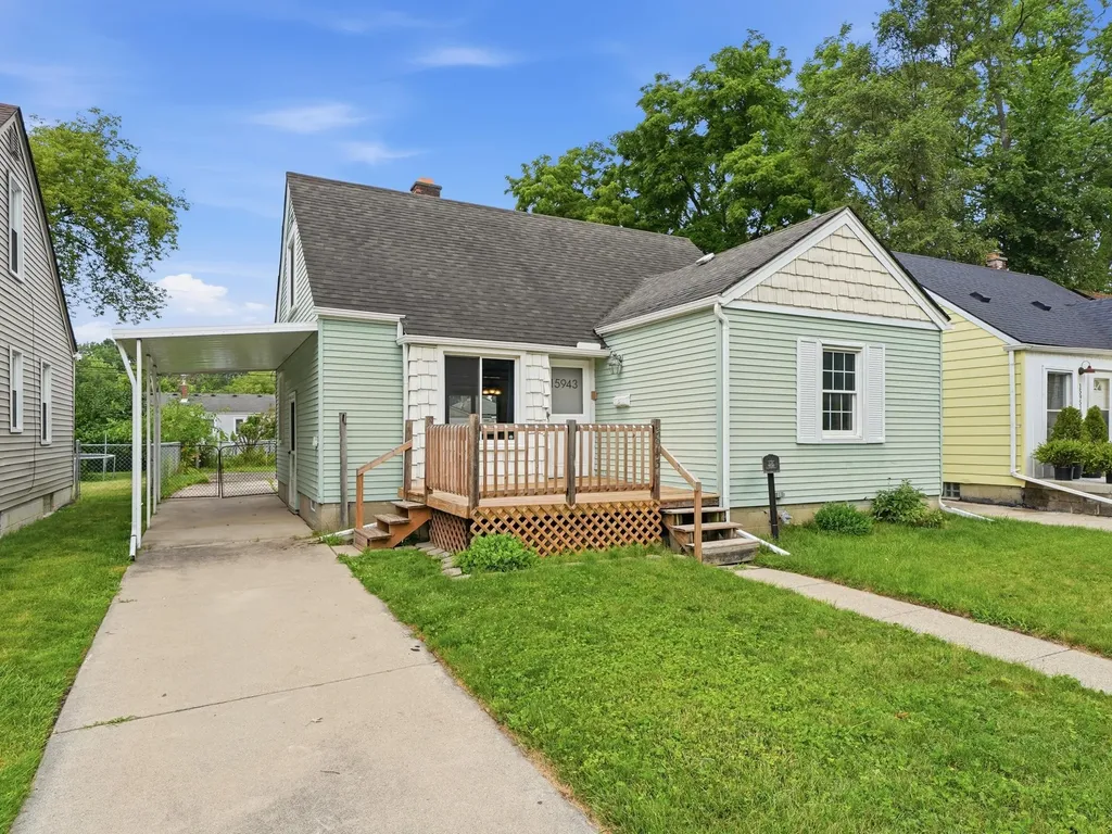 15943 Kinloch Street Redford Charter Township MI 48239