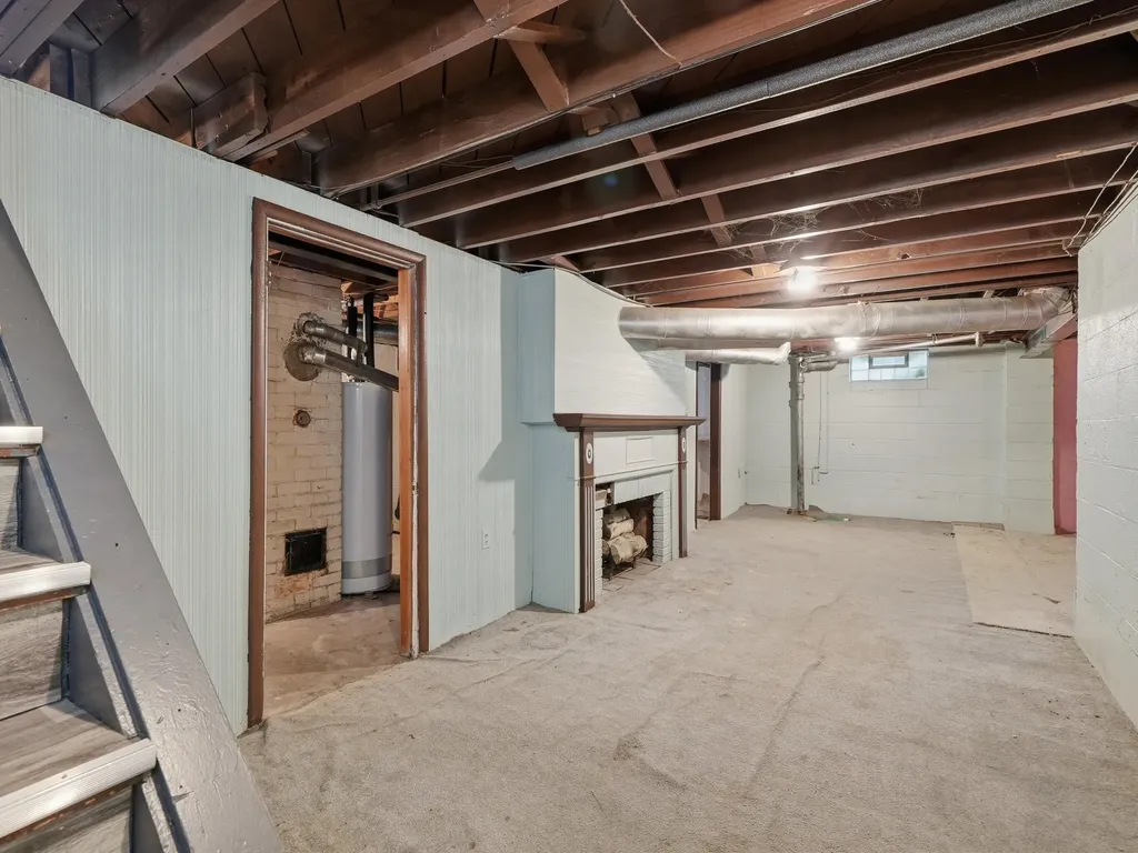 15943 Kinloch Street Redford Charter Township MI 48239
