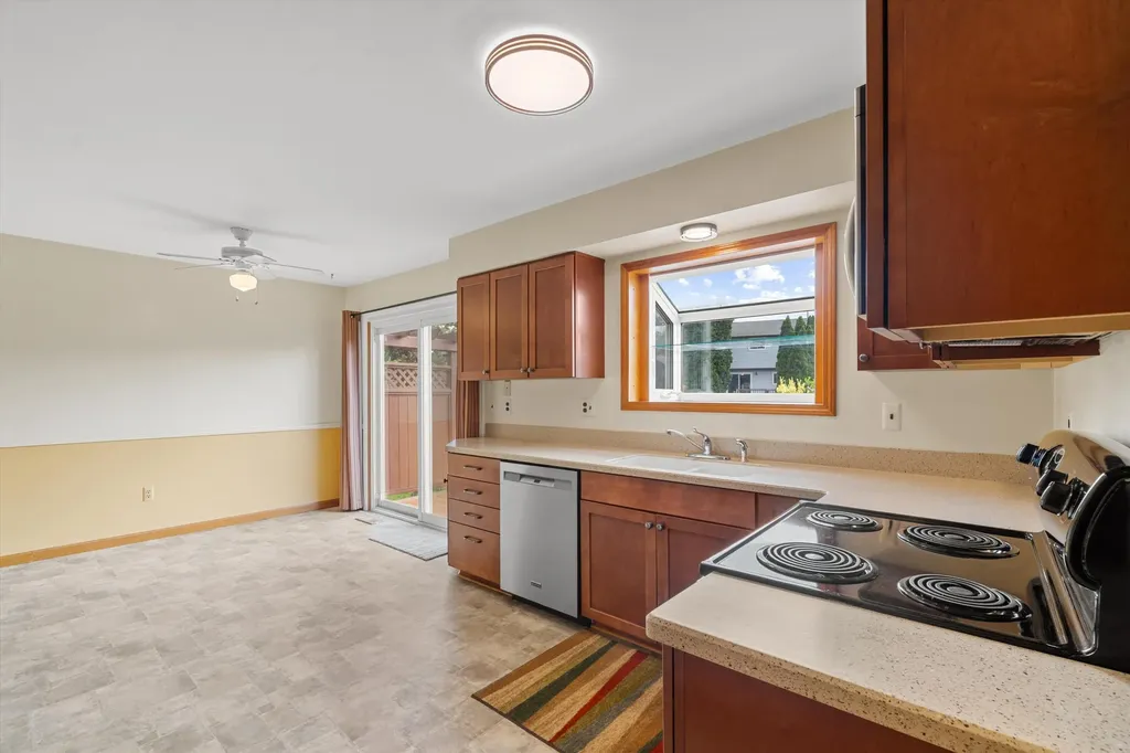 9231 Abbey Lane Superior Charter Township MI 48198