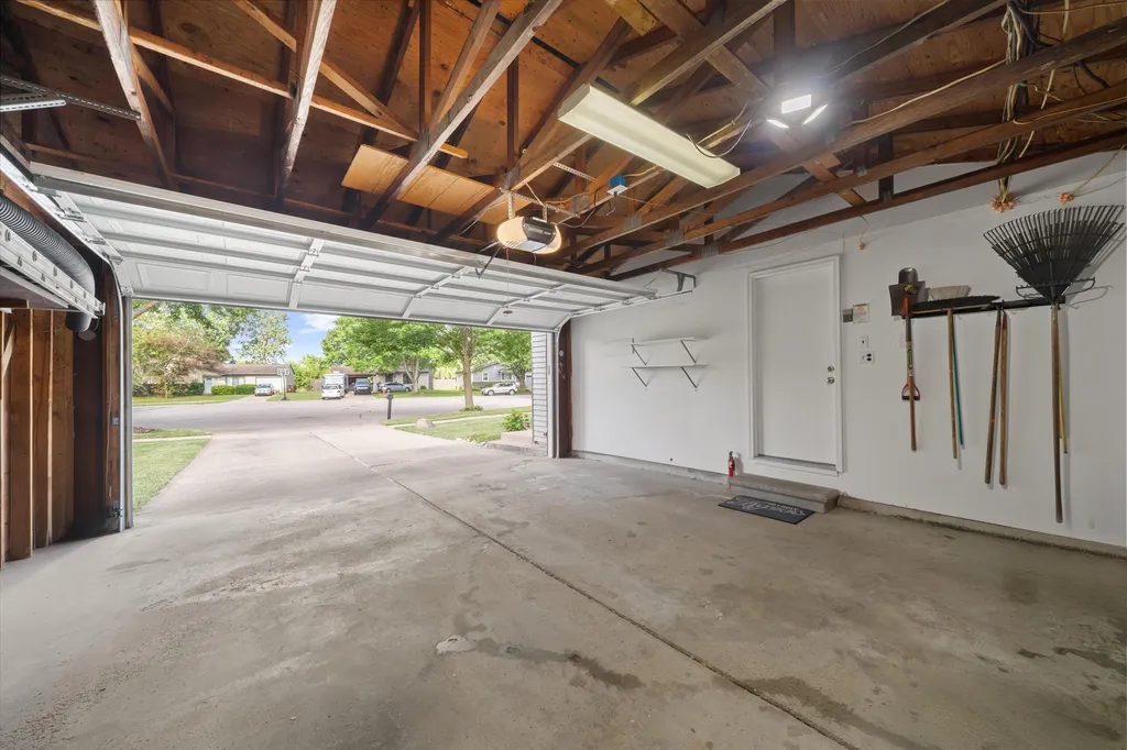 9231 Abbey Lane Superior Charter Township MI 48198