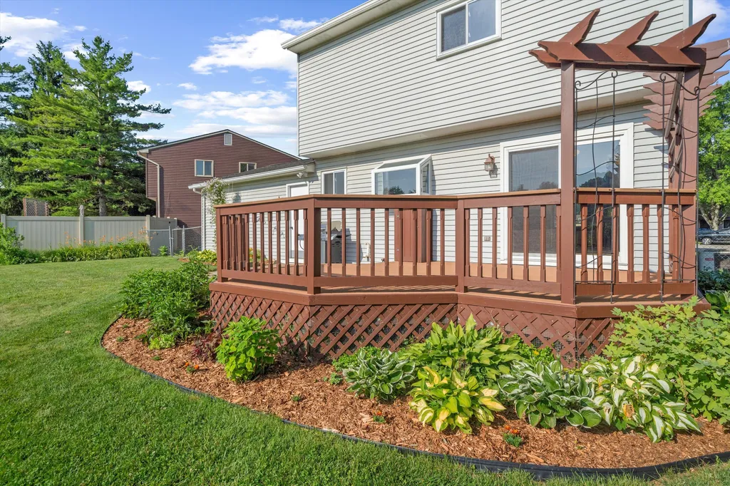 9231 Abbey Lane Superior Charter Township MI 48198