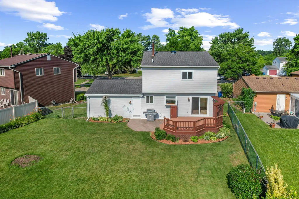 9231 Abbey Lane Superior Charter Township MI 48198