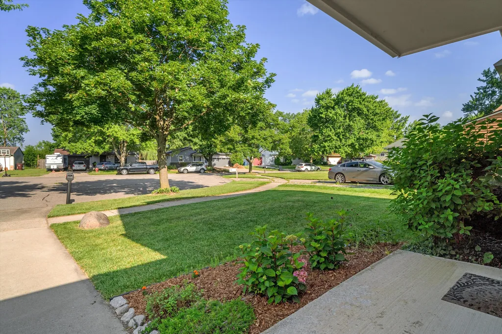 9231 Abbey Lane Superior Charter Township MI 48198