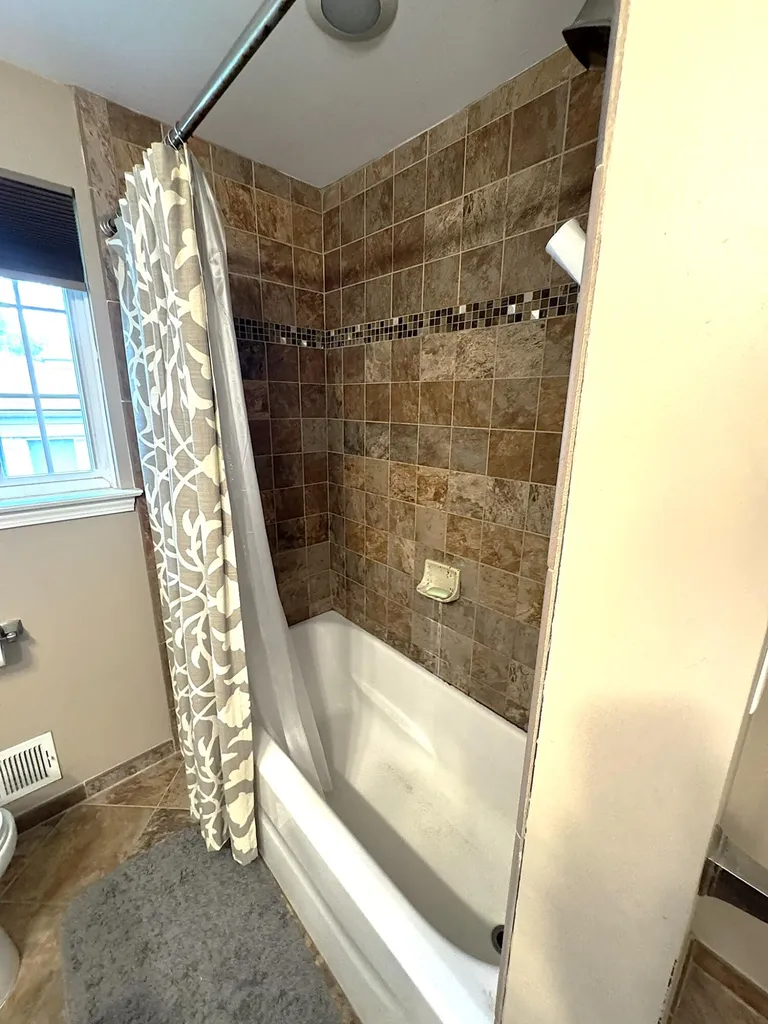 39889 Coronation Road Canton Charter Township MI 48188