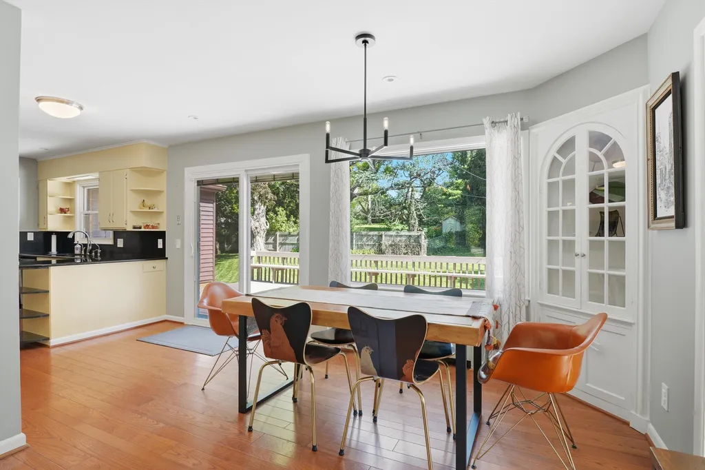 2678 Valley Drive Ann Arbor City MI 48103