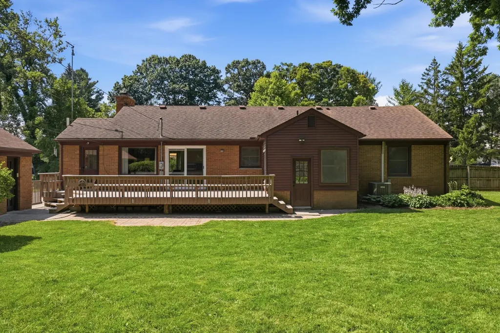 2678 Valley Drive Ann Arbor City MI 48103