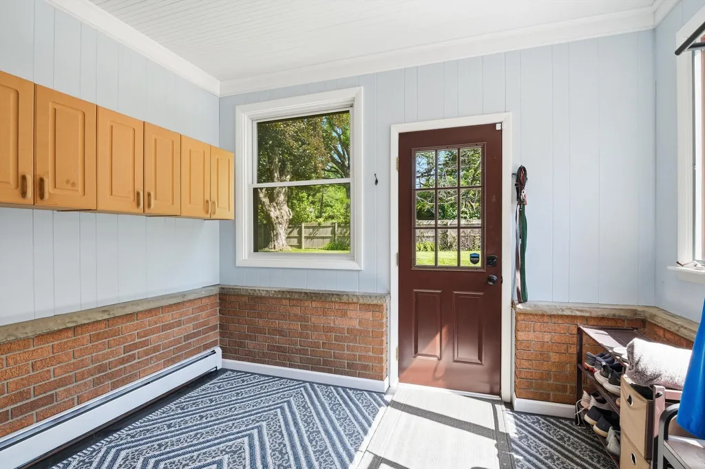 2678 Valley Drive Ann Arbor City MI 48103