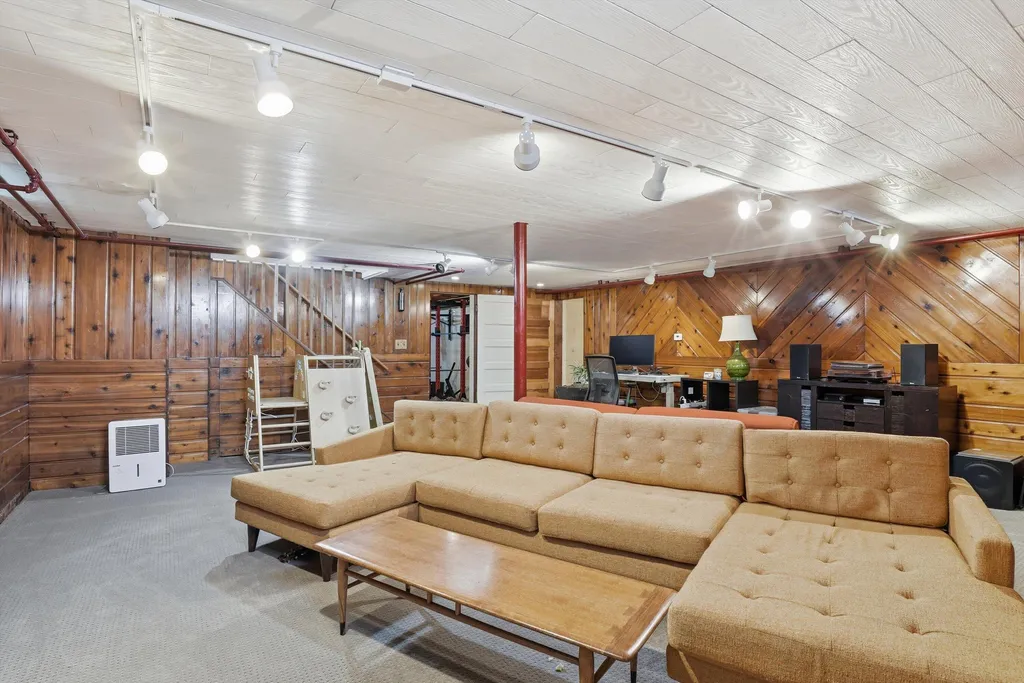 2678 Valley Drive Ann Arbor City MI 48103