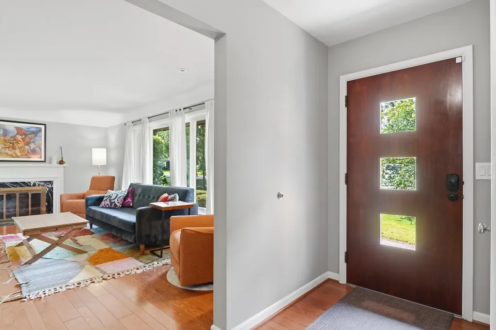 2678 Valley Drive Ann Arbor City MI 48103