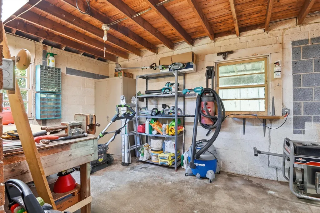 2678 Valley Drive Ann Arbor City MI 48103
