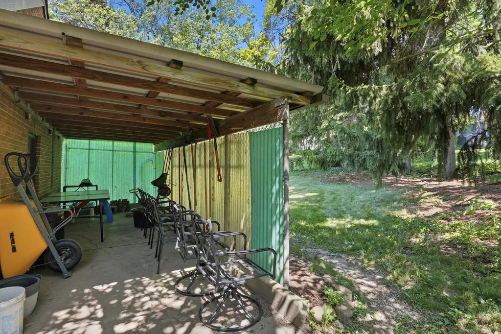 2678 Valley Drive Ann Arbor City MI 48103