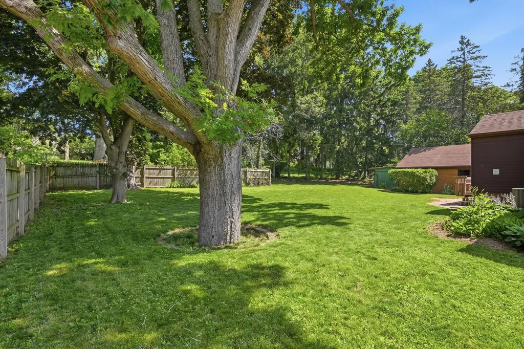 2678 Valley Drive Ann Arbor City MI 48103