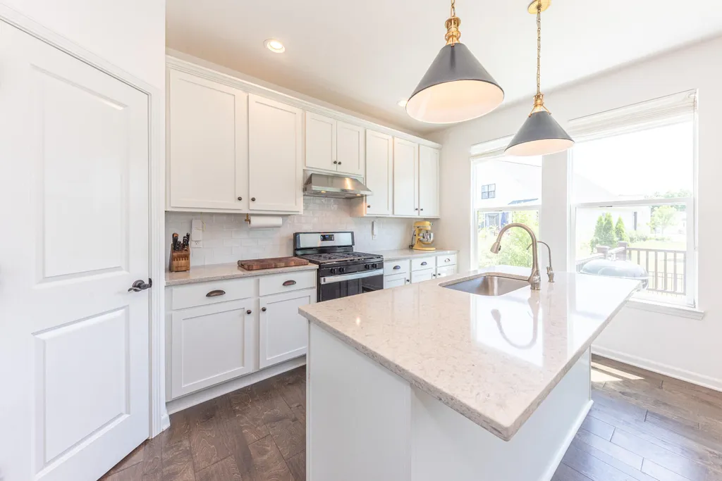 6493 Hawthorne Avenue Pittsfield Charter Township MI 48197