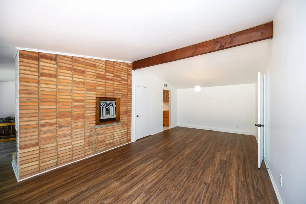 1521 Ledbury Drive Bloomfield Charter Township MI 48304