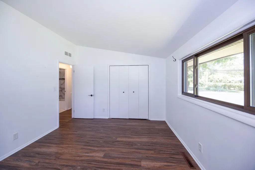 1521 Ledbury Drive Bloomfield Charter Township MI 48304