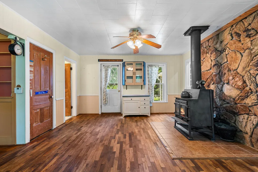 11230 Hoyt Road Henrietta Township MI 49259