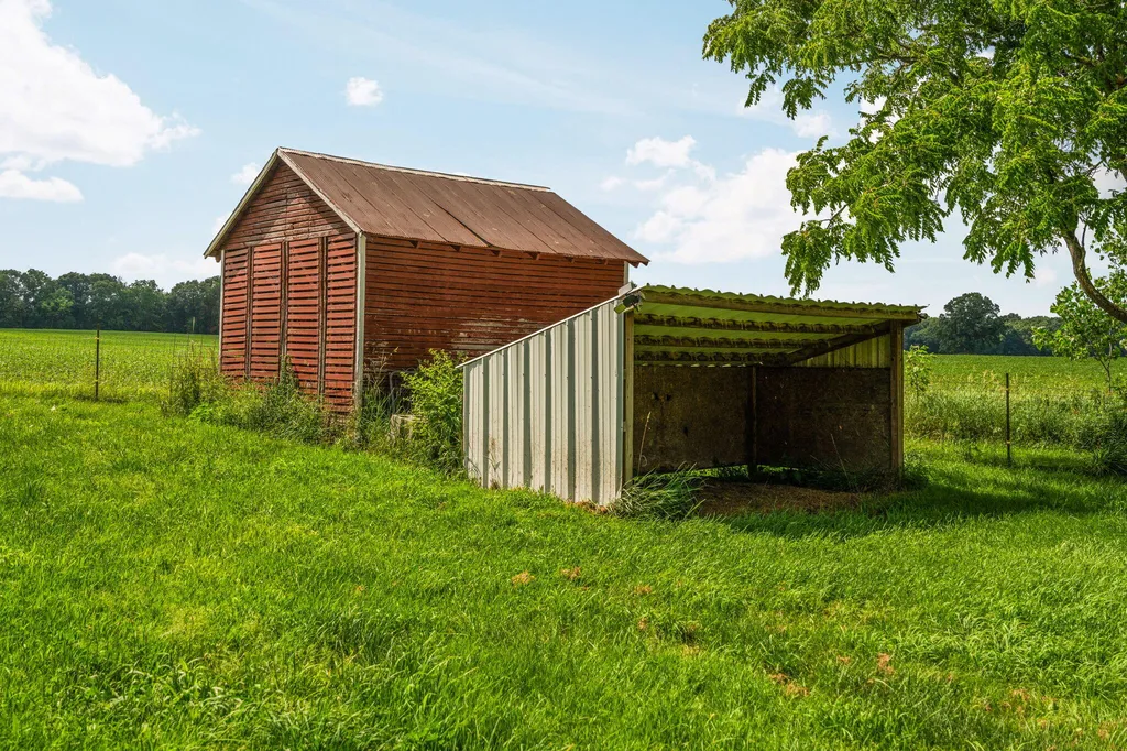 11230 Hoyt Road Henrietta Township MI 49259
