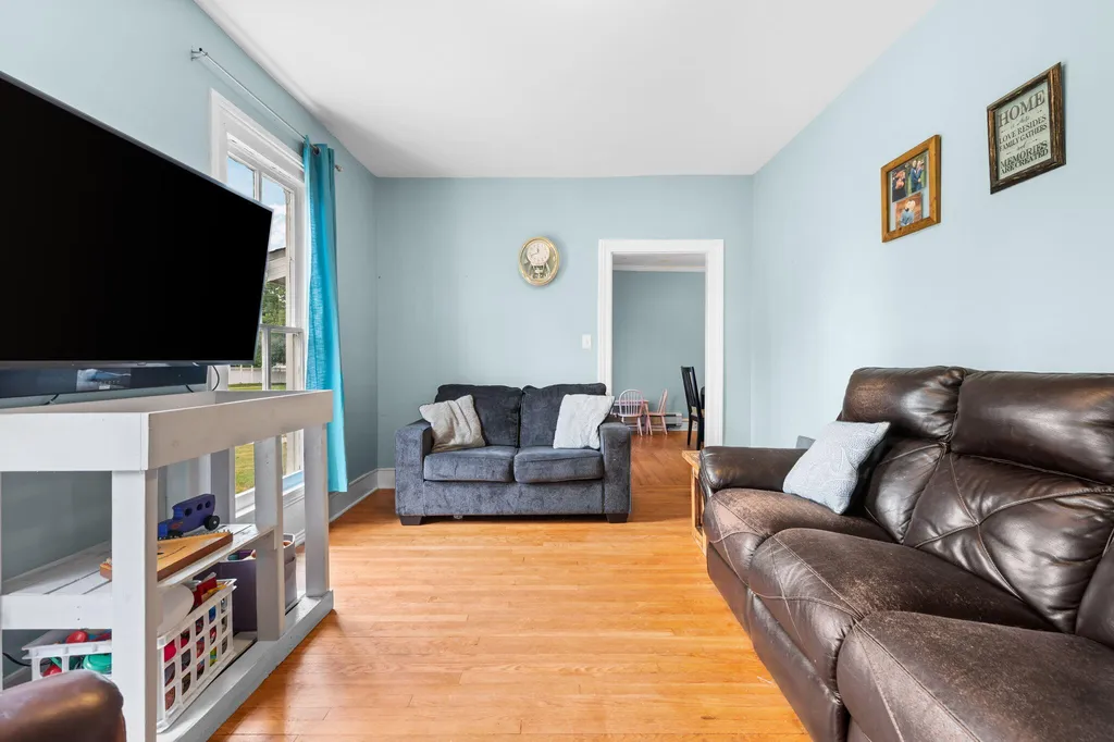 1396 E Forest Avenue Ypsilanti Charter Township MI 48198