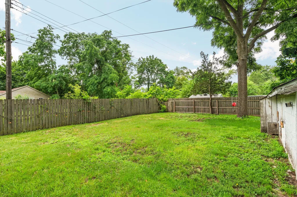 1396 E Forest Avenue Ypsilanti Charter Township MI 48198