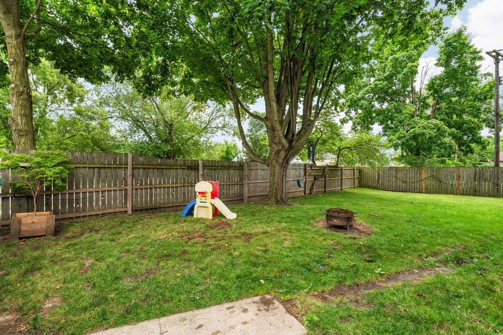 1396 E Forest Avenue Ypsilanti Charter Township MI 48198