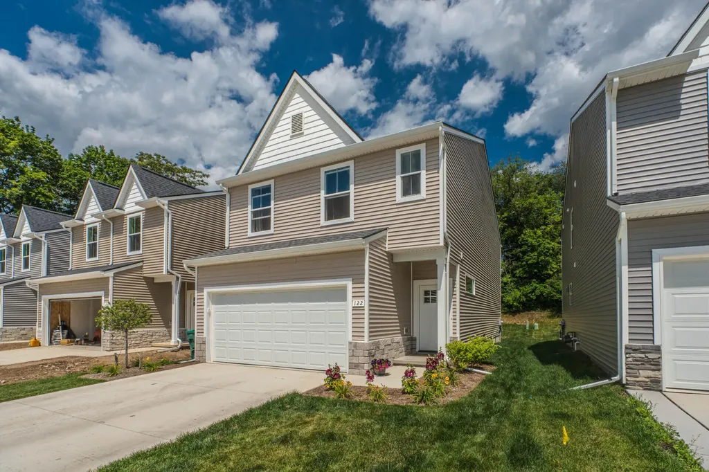 122 Parsons Lane Saline City MI 48176
