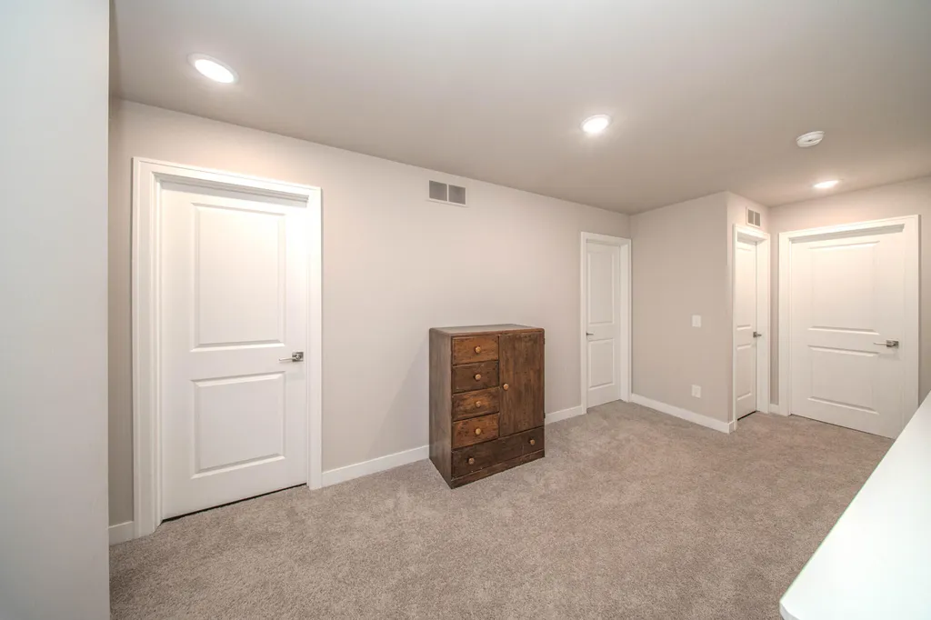 122 Parsons Lane Saline City MI 48176