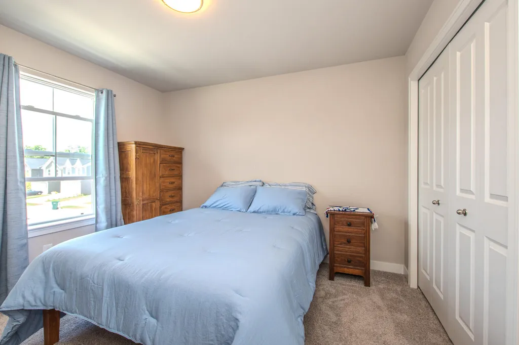 122 Parsons Lane Saline City MI 48176