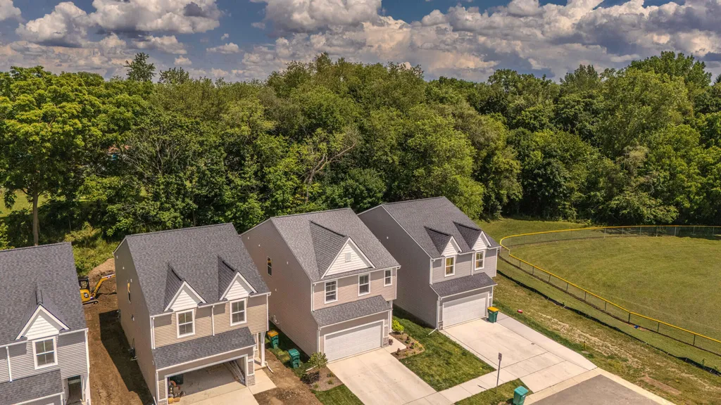 122 Parsons Lane Saline City MI 48176