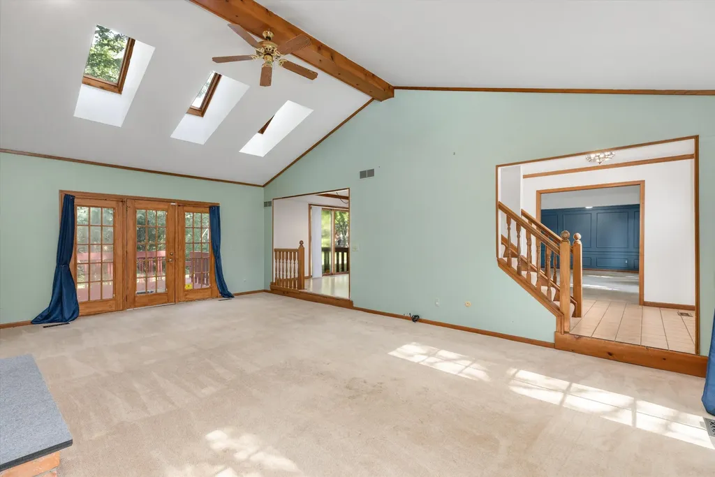 37731 W Meadowhill Drive Farmington Hills City MI 48167