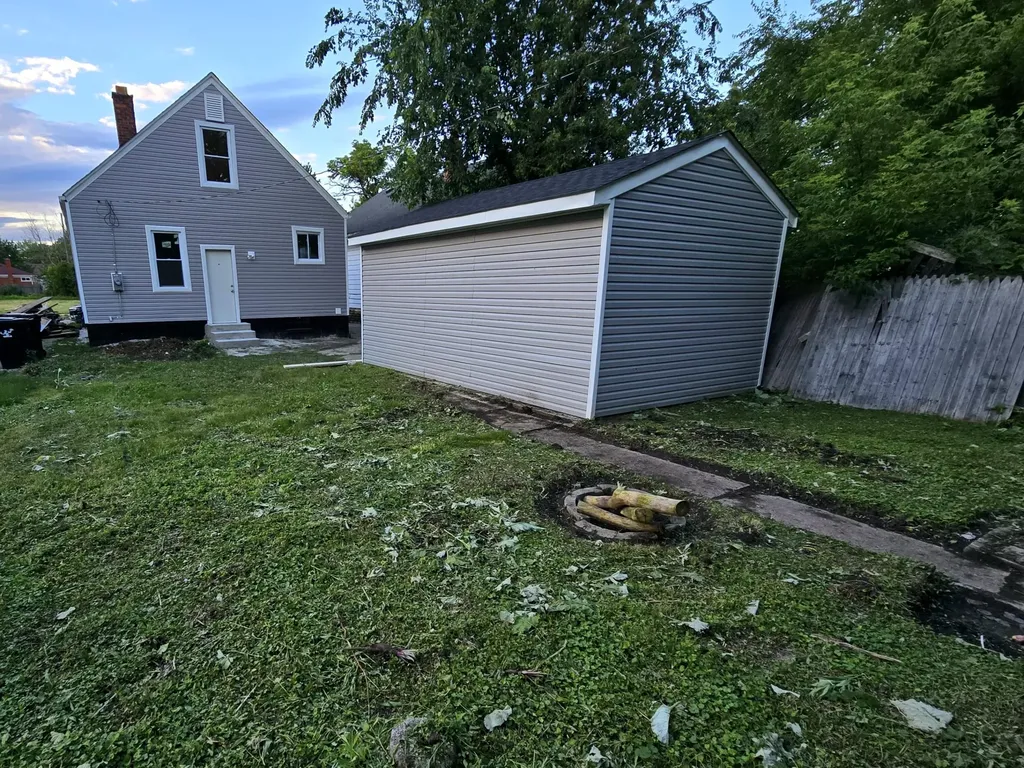 13894 Tacoma Street Detroit City MI 48205