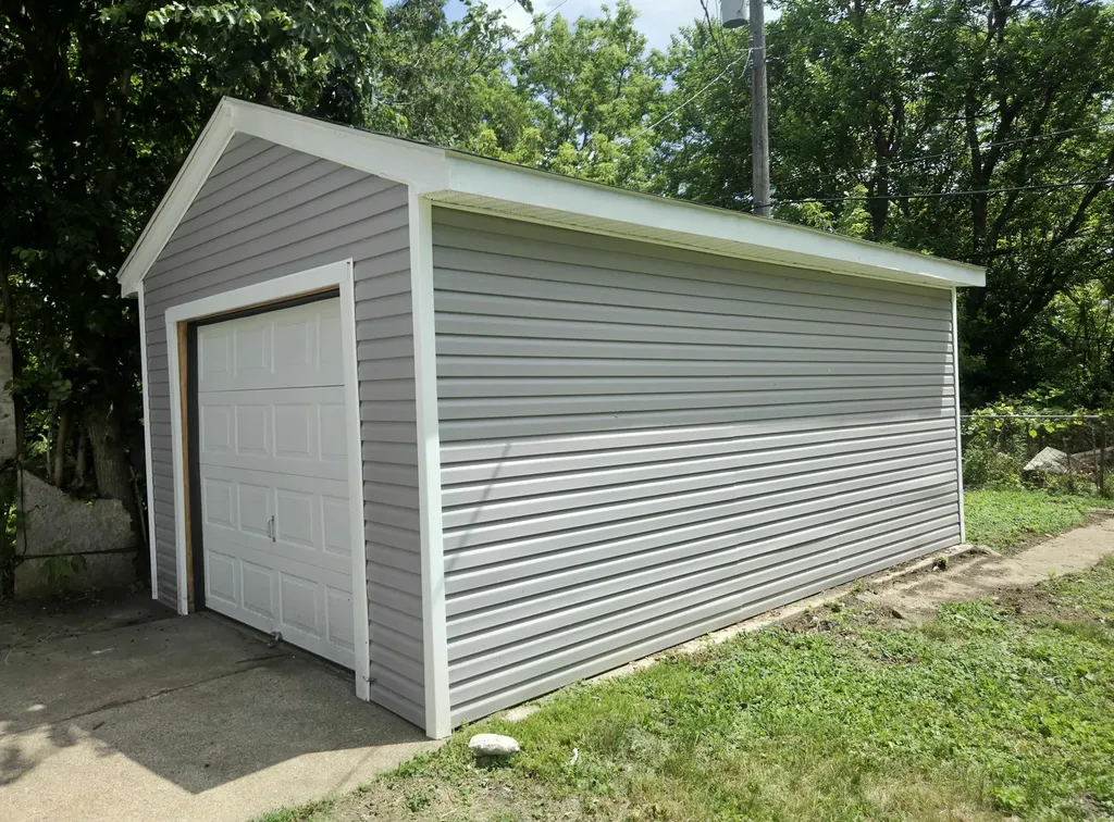 13894 Tacoma Street Detroit City MI 48205