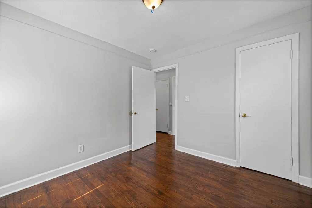 576 Garfield Avenue Lincoln Park City MI 48146