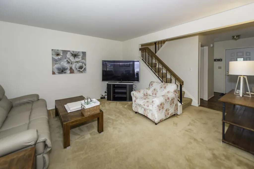 3351 Burbank Drive Ann Arbor City MI 48105