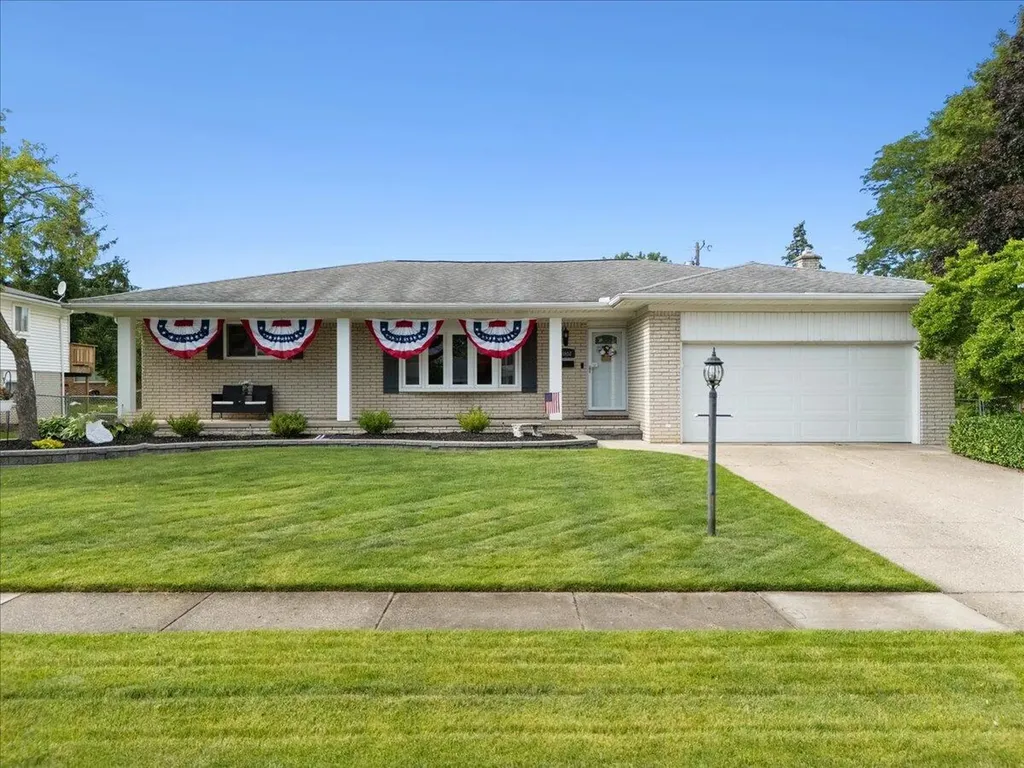 34650 Wood Street Livonia City MI 48154