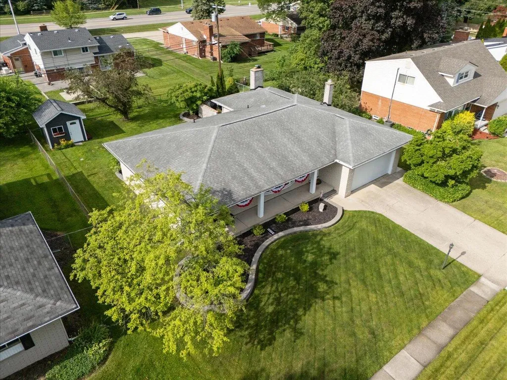34650 Wood Street Livonia City MI 48154