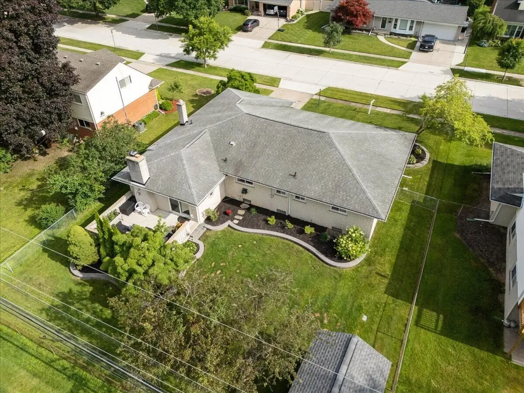 34650 Wood Street Livonia City MI 48154