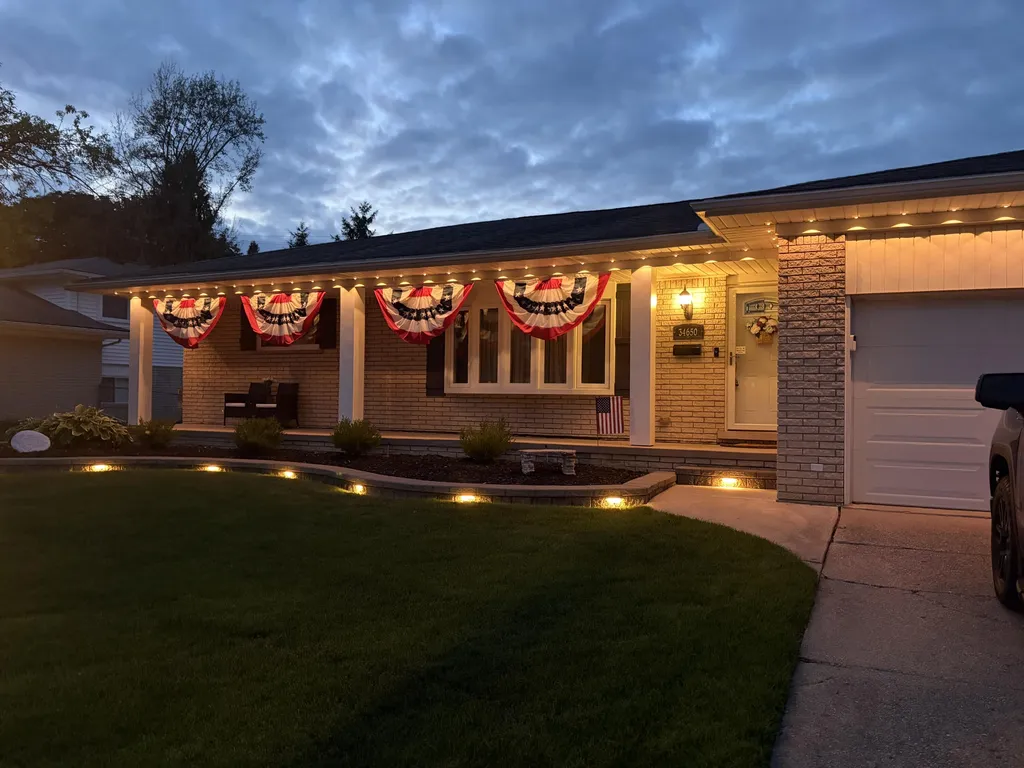 34650 Wood Street Livonia City MI 48154