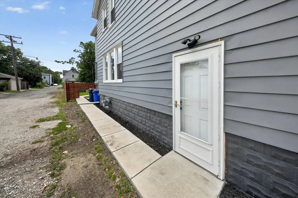 5827 Baker Street Detroit City MI 48209