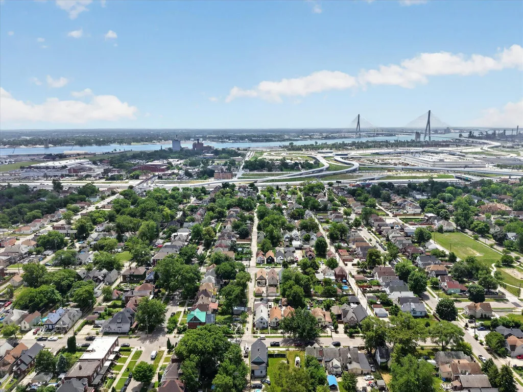 5827 Baker Street Detroit City MI 48209